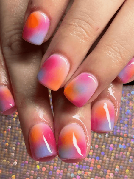 Short aura nails